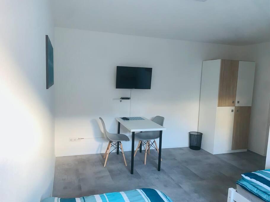 Moderne, Helle Ferienwohnung In Au Am Rhein ภายนอก รูปภาพ